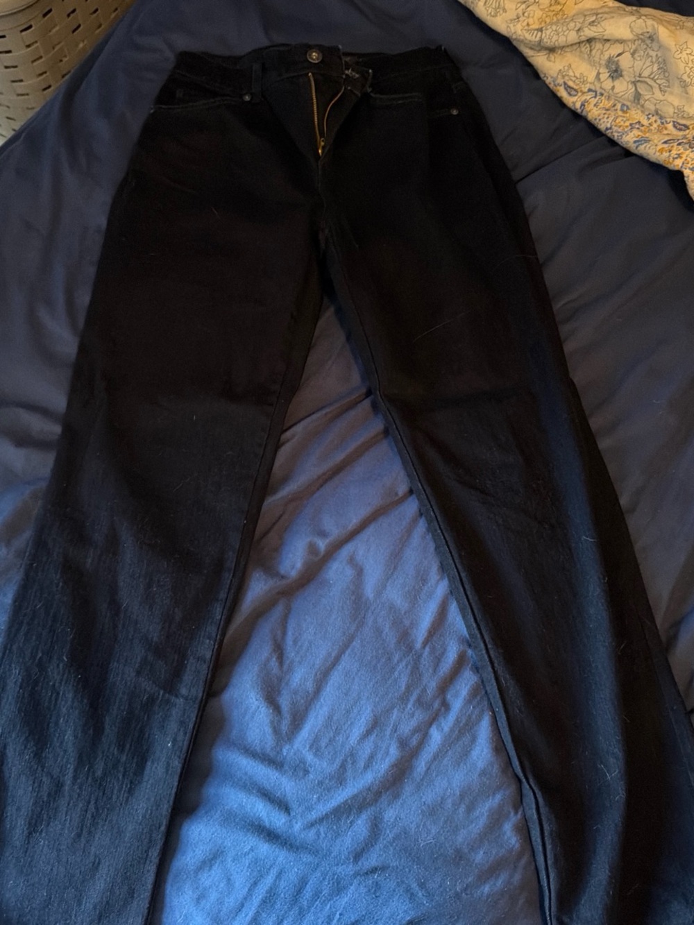Gloria Vanderbilt Amanda Black Denim Jeans